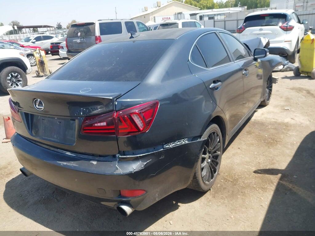 JTHBF5C29B5137993 2011 LEXUS IS 250 photo no. 4