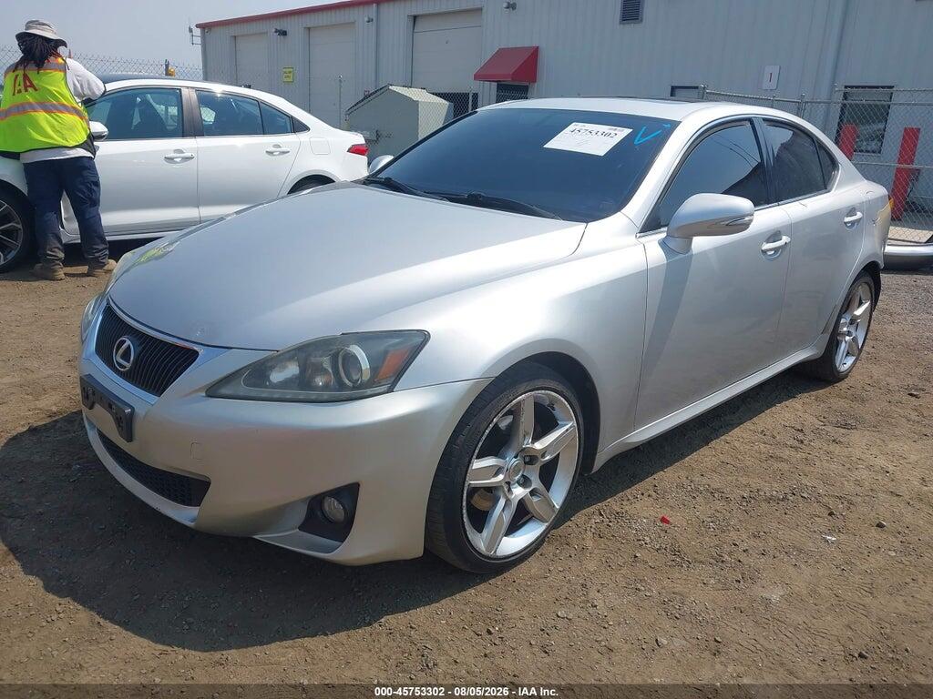 JTHBF5C22B5131520 2011 LEXUS IS 250 photo no. 2