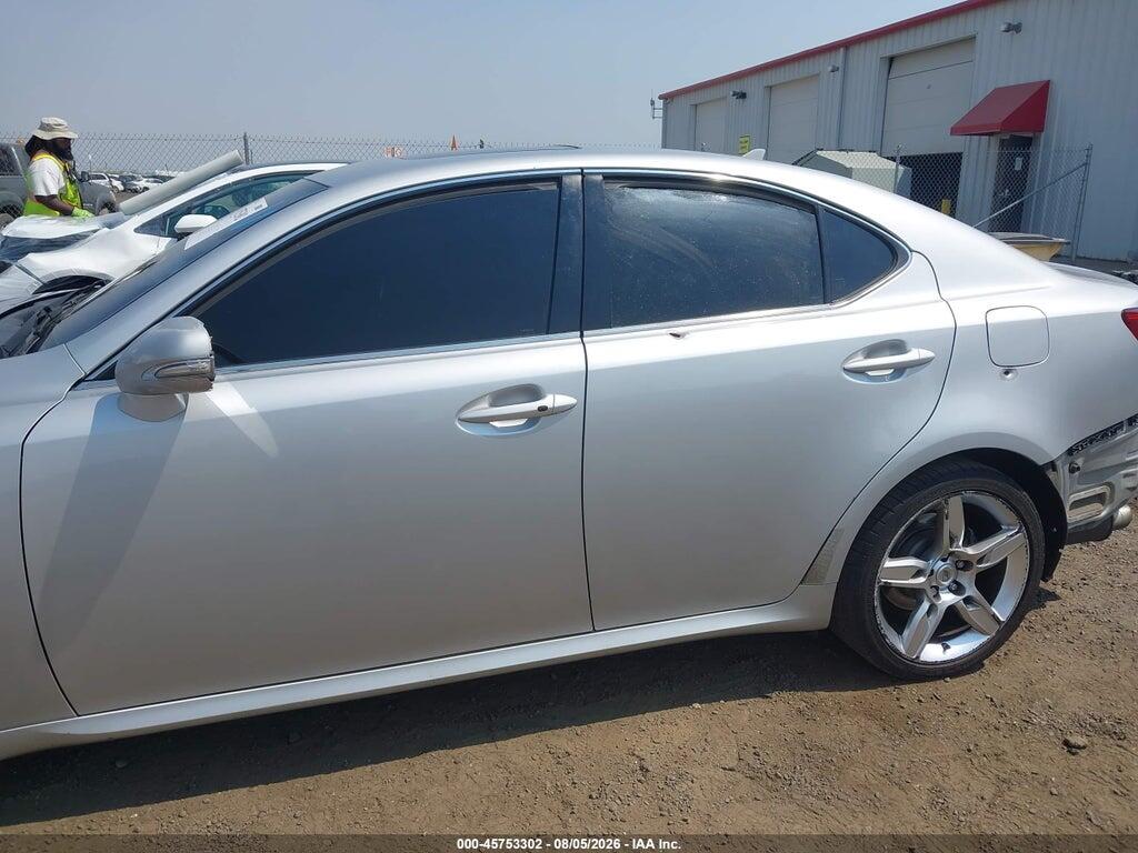 JTHBF5C22B5131520 2011 LEXUS IS 250 photo no. 6