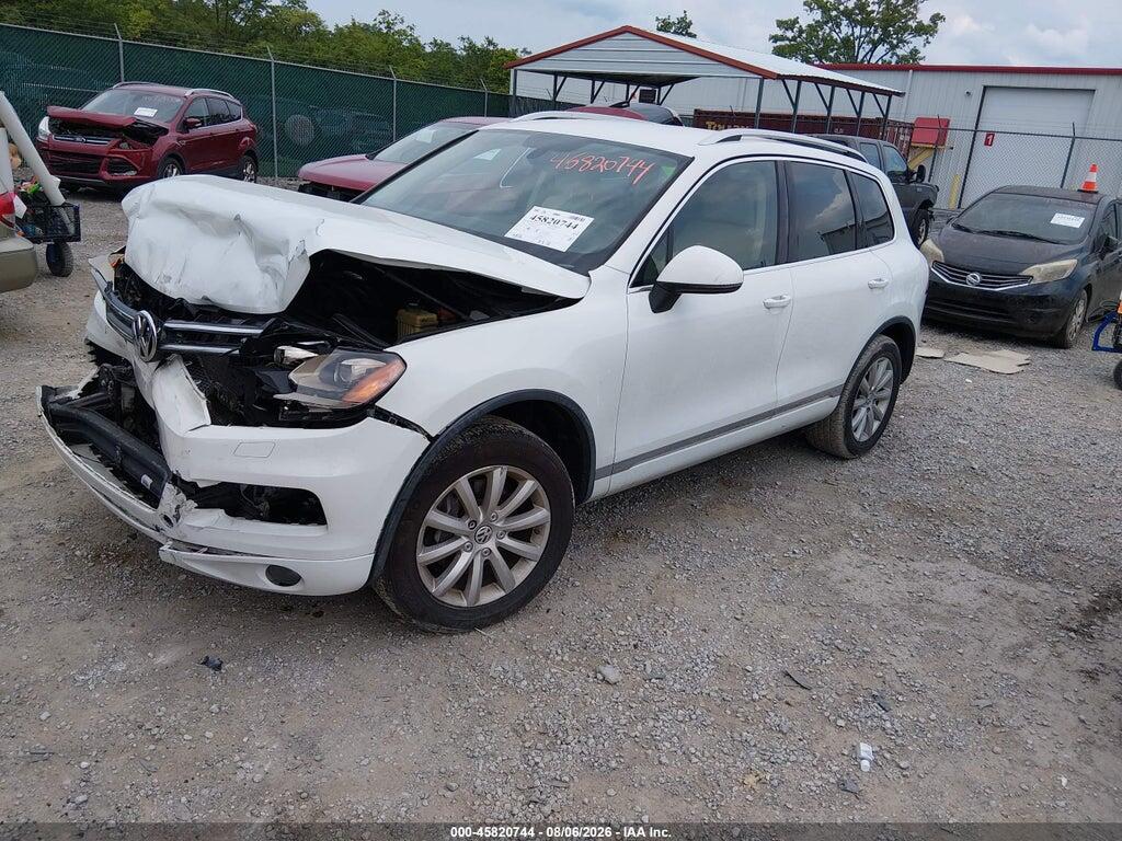 WVGEF9BP1CD009897 2012 VOLKSWAGEN TOUAREG photo no. 2