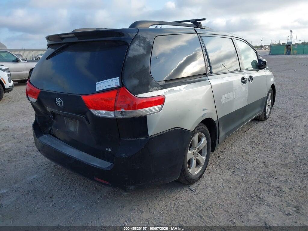 5TDKK3DC4CS268012 2012 TOYOTA SIENNA photo no. 4