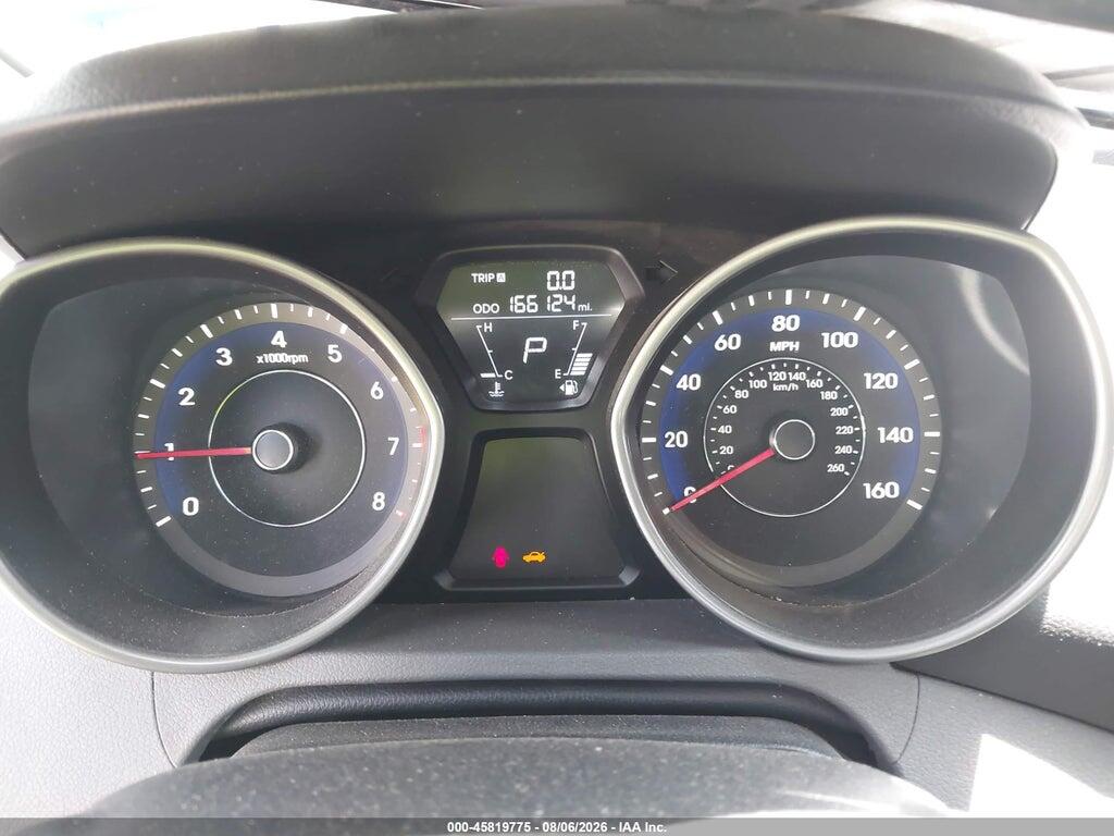 5NPDH4AE4CH132942 2012 HYUNDAI ELANTRA photo no. 7