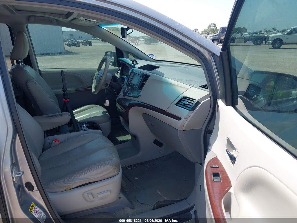 5TDYK3DCXCS208018 2012 TOYOTA SIENNA photo no. 5