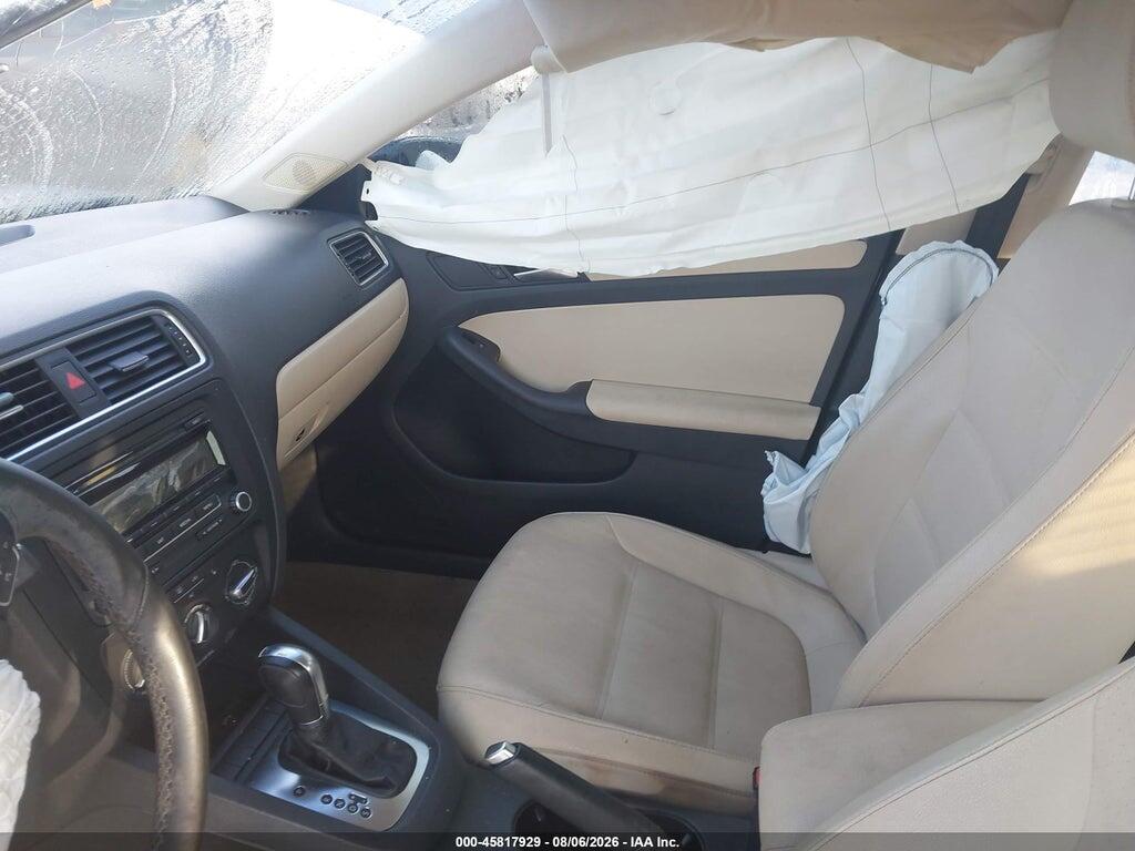 3VWDX7AJ6CM114192 2012 VOLKSWAGEN JETTA photo no. 5