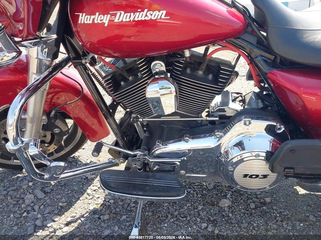 1HD1KBM19CB693400 2012 HARLEY-DAVIDSON FLHX photo no. 9