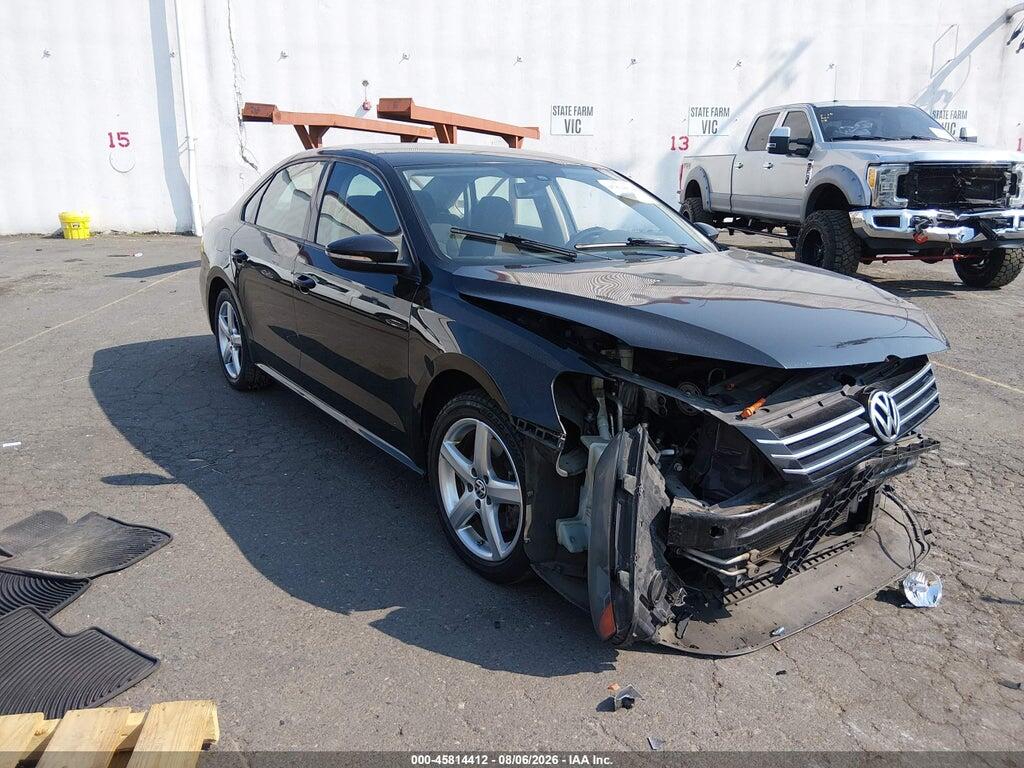 1VWAP7A32CC027928 2012 VOLKSWAGEN PASSAT photo no. 1