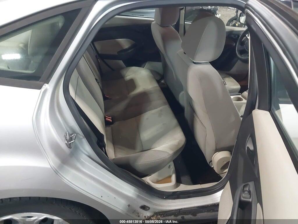 1FAHP3F23CL455944 2012 FORD FOCUS photo no. 8