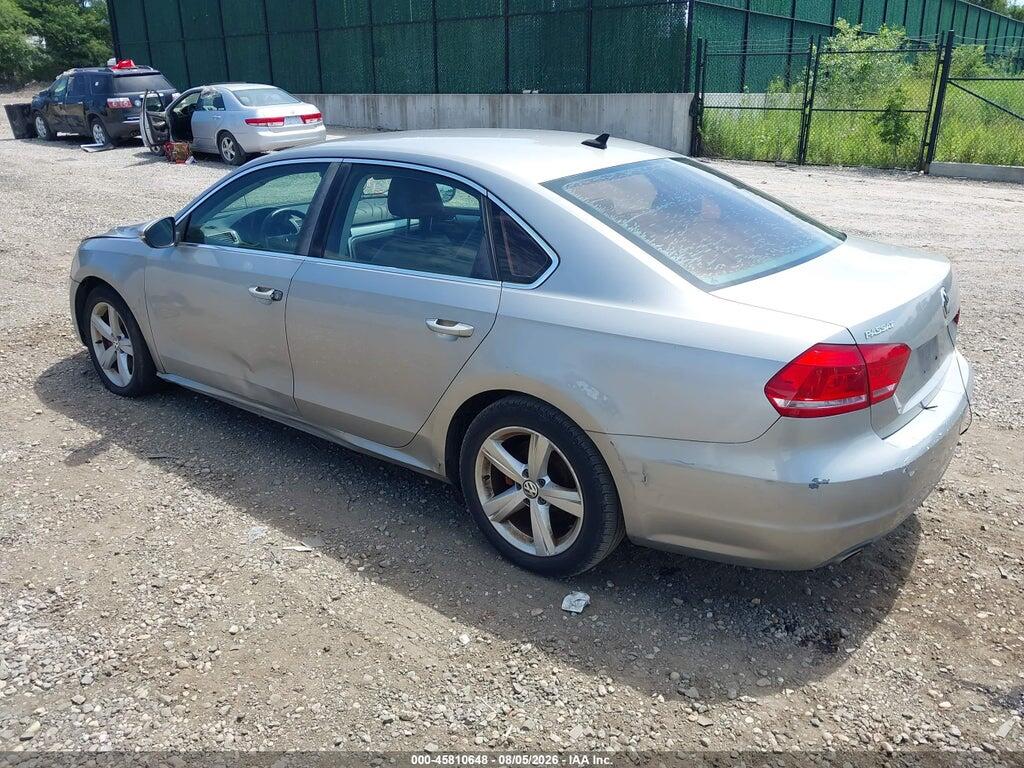 1VWBP7A30CC072130 2012 VOLKSWAGEN PASSAT photo no. 3