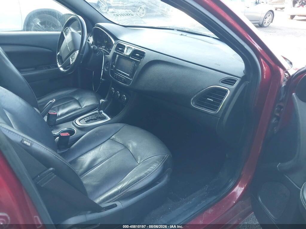 1C3CCBCG9CN306697 2012 CHRYSLER 200 photo no. 5