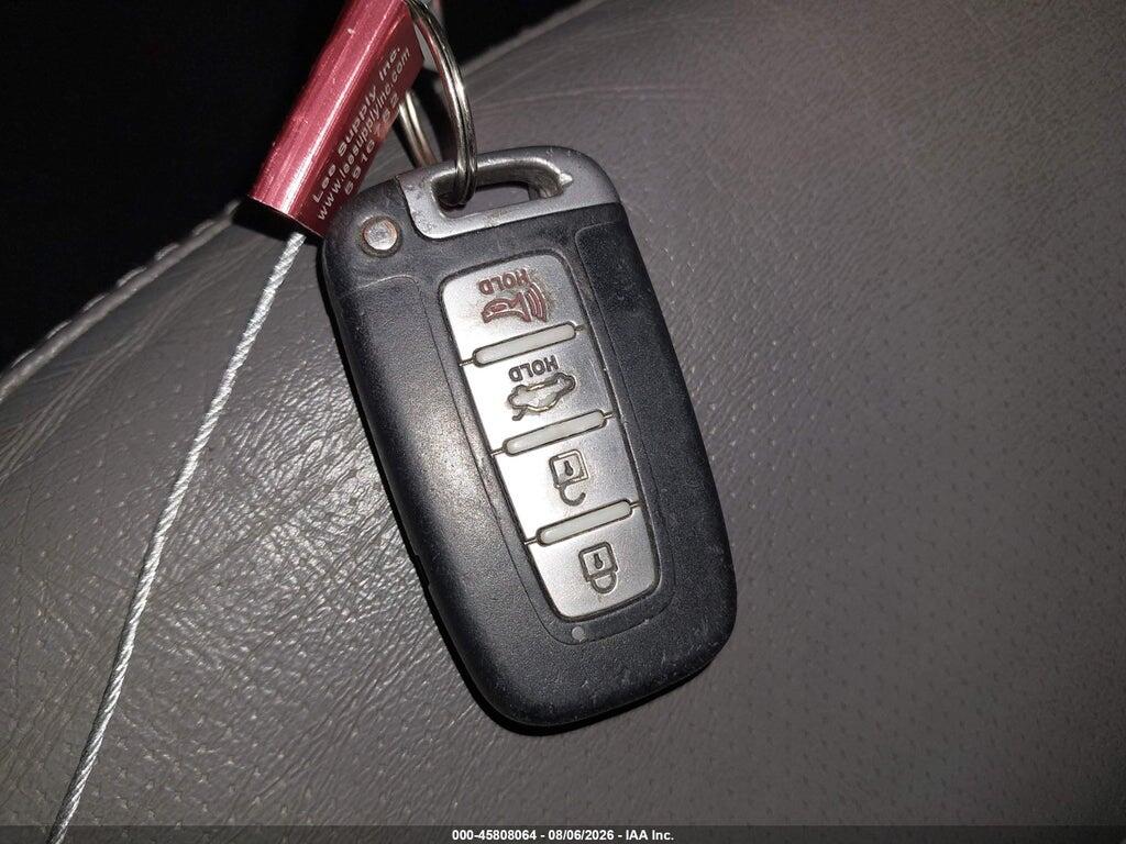 5NPEC4AC4CH405735 2012 HYUNDAI SONATA photo no. 11
