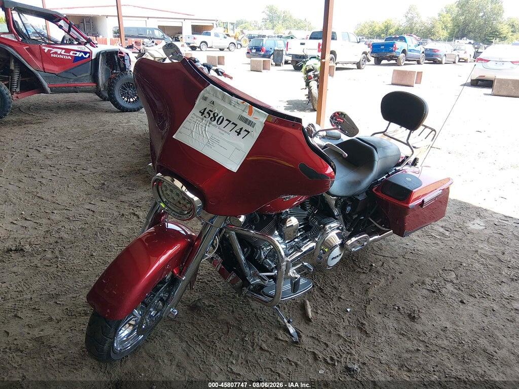 1HD1KBM10CB677716 2012 HARLEY-DAVIDSON FLHX photo no. 2