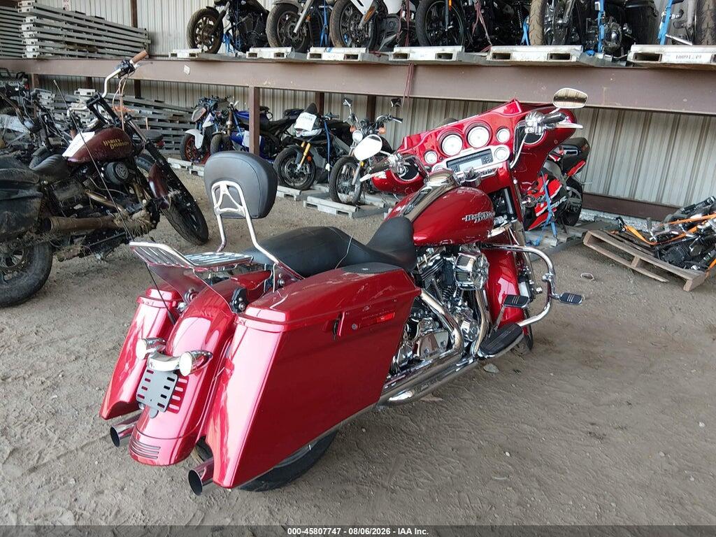 1HD1KBM10CB677716 2012 HARLEY-DAVIDSON FLHX photo no. 4