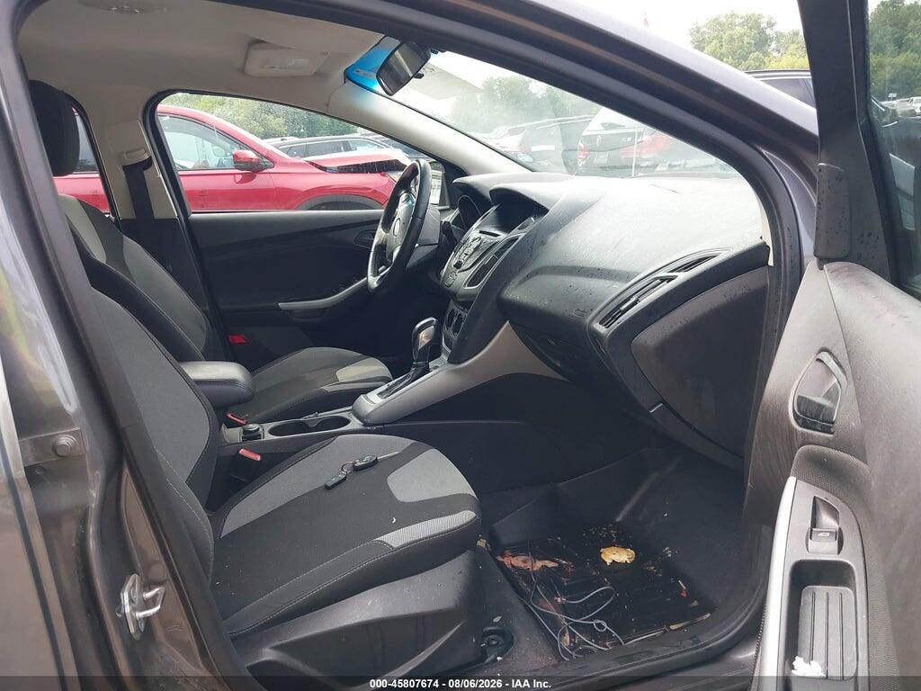 1FAHP3F23CL258515 2012 FORD FOCUS photo no. 5