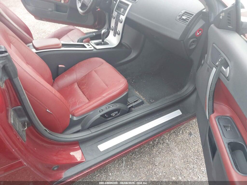 YV1672MC8CJ126170 2012 VOLVO C70 photo no. 5