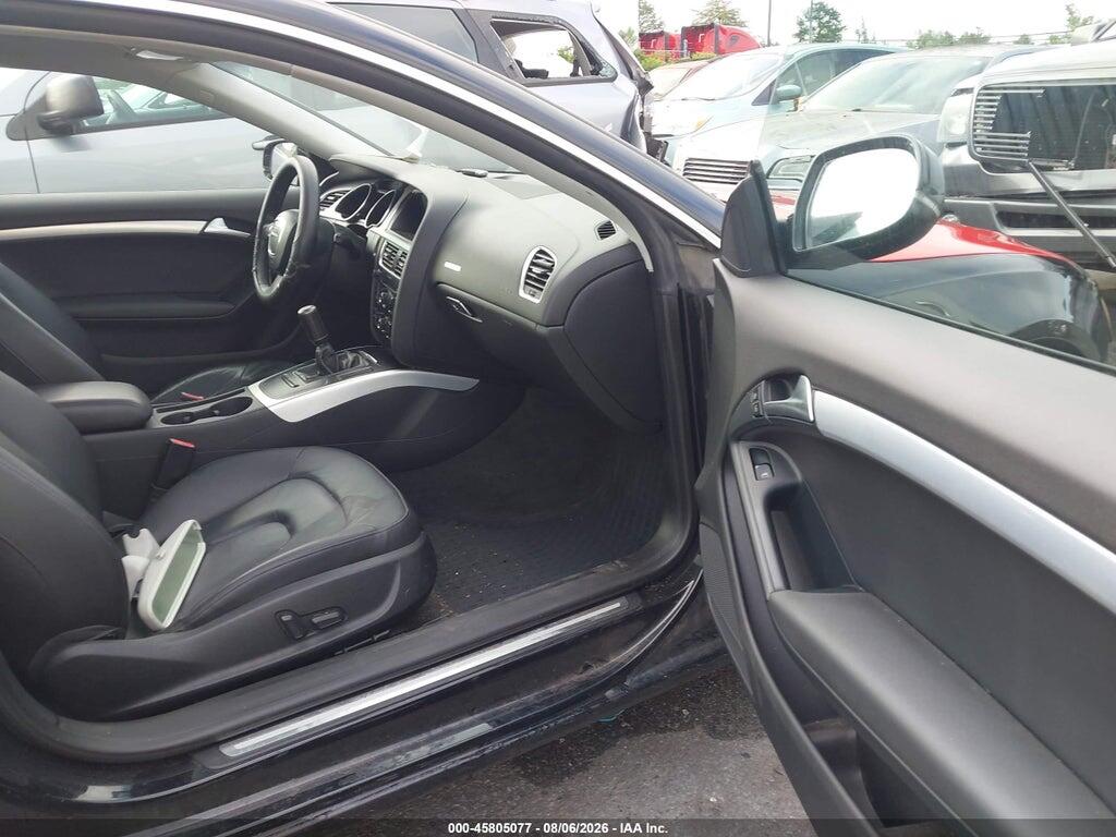WAUGFAFR1CA004837 2012 AUDI A5 photo no. 5