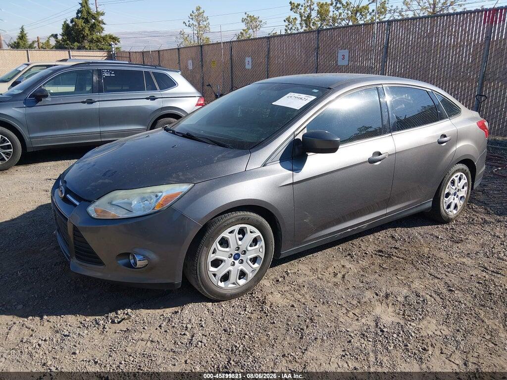 1FAHP3F27CL456935 2012 FORD FOCUS photo no. 2