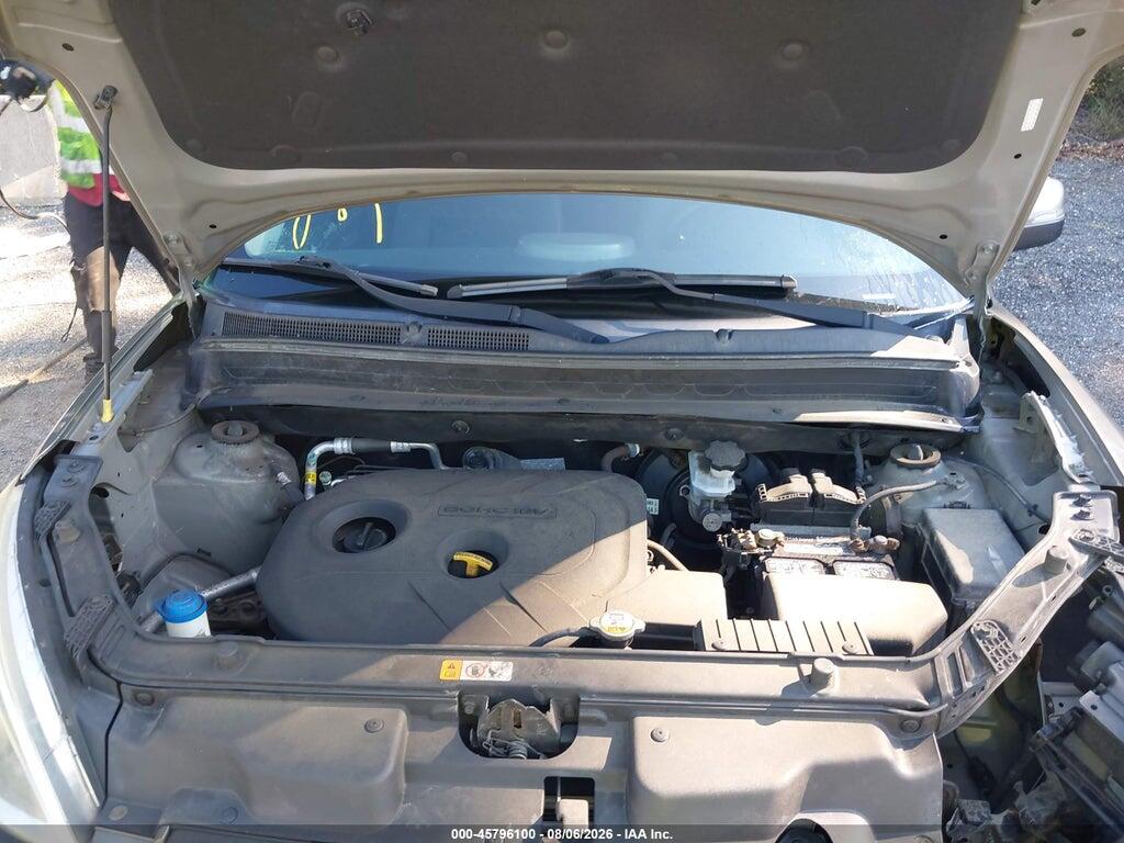 KNDJT2A68C7375253 2012 KIA SOUL photo no. 10