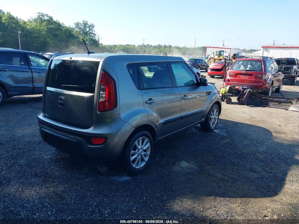 KNDJT2A68C7375253 2012 KIA SOUL photo no. 4