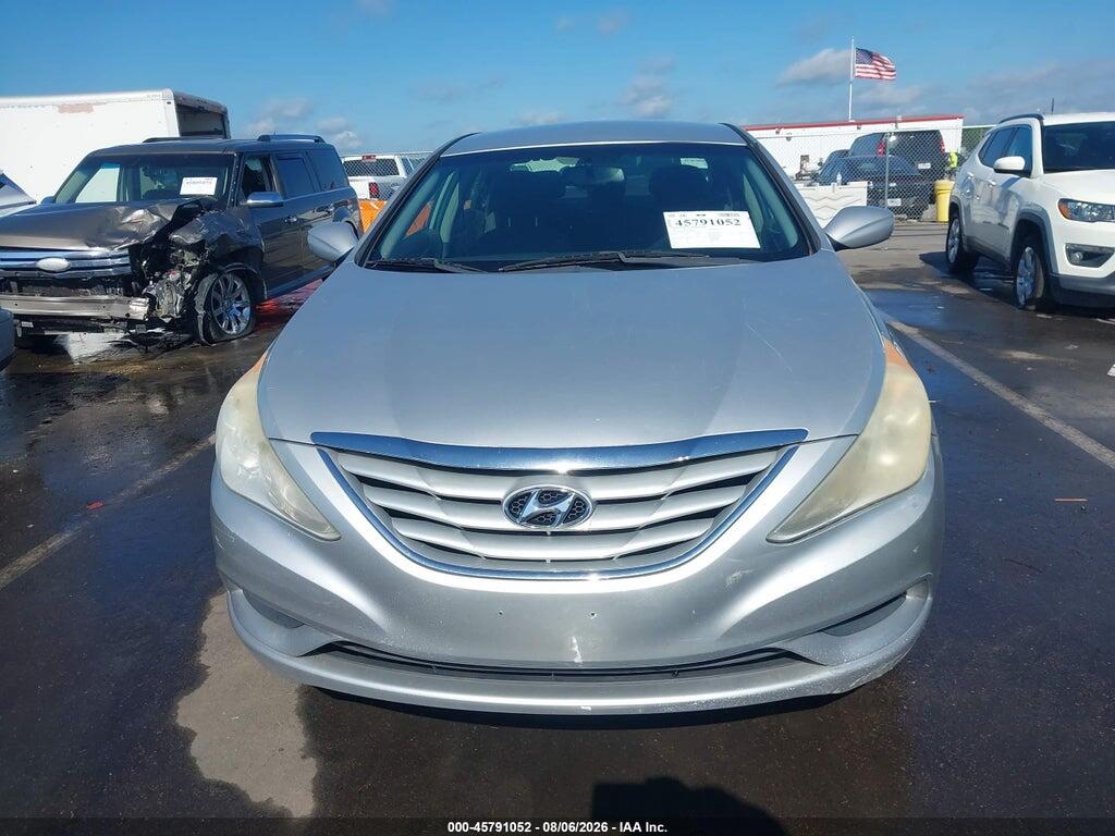 5NPEB4AC8CH489061 2012 HYUNDAI SONATA photo no. 12