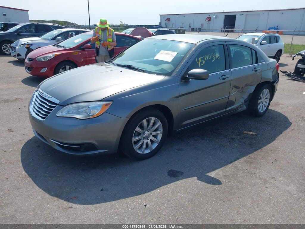 1C3CCBBB0CN205151 2012 CHRYSLER 200 photo no. 2