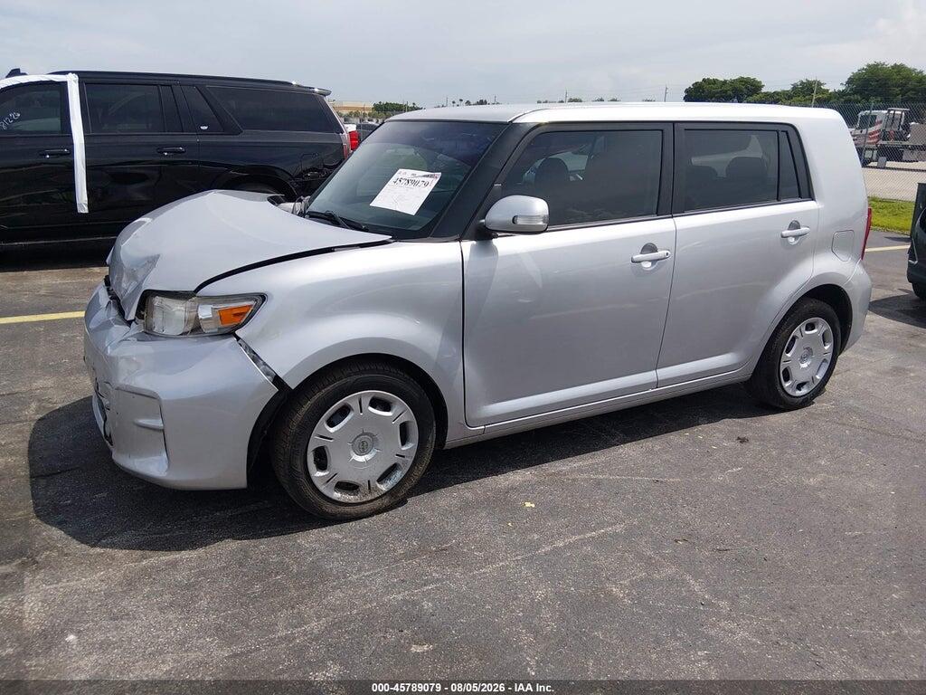 JTLZE4FE1CJ023101 2012 SCION XB photo no. 2