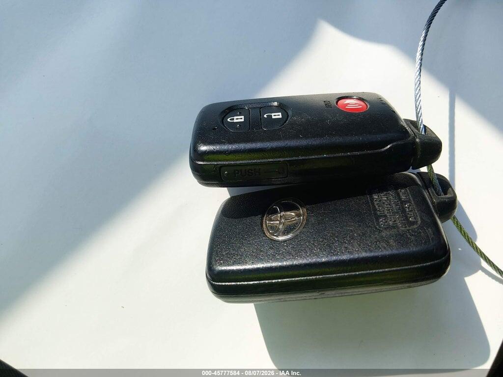 JTDZN3EU1C3097735 2012 TOYOTA PRIUS V photo no. 11