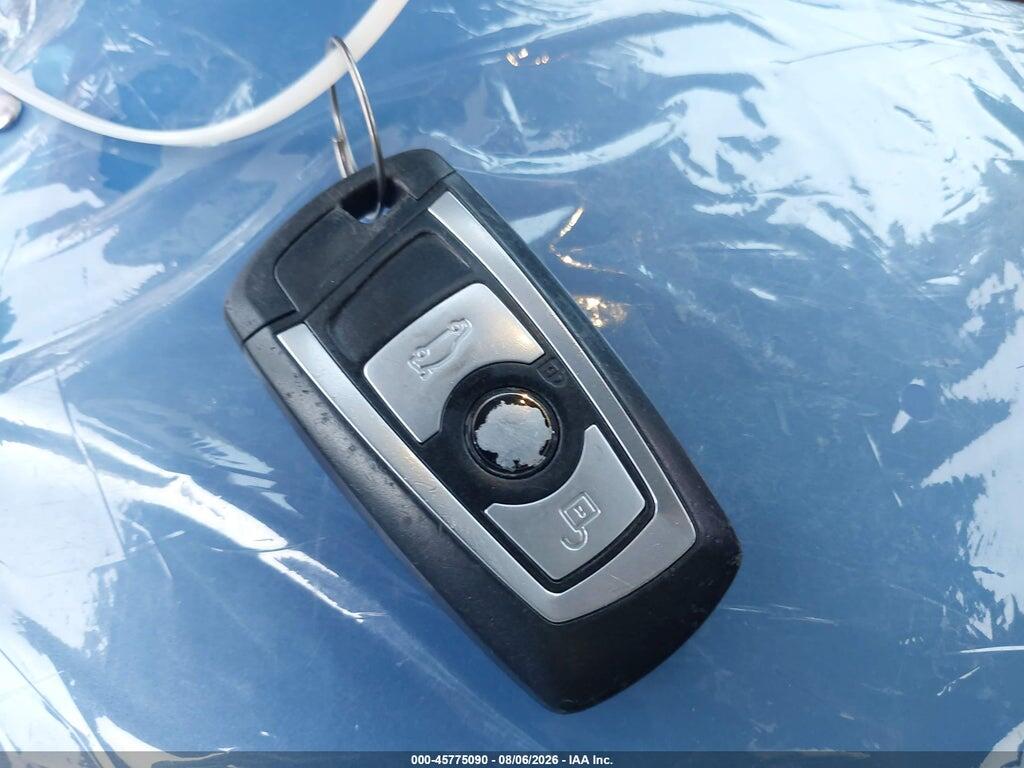 WBA3A5C59CF343919 2012 BMW 328I photo no. 11