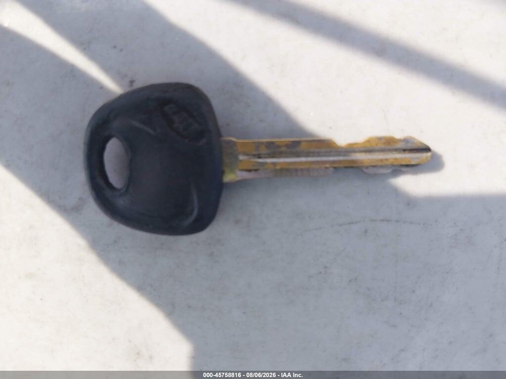 KNDJT2A65C7354215 2012 KIA SOUL photo no. 11