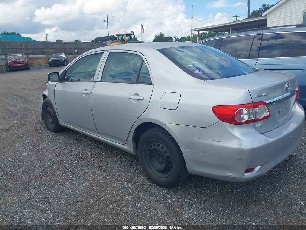 2T1BU4EE3CC780126 2012 TOYOTA COROLLA photo no. 3
