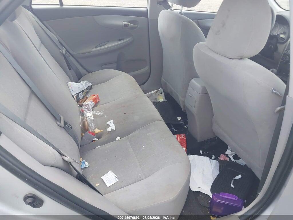 2T1BU4EE3CC780126 2012 TOYOTA COROLLA photo no. 8