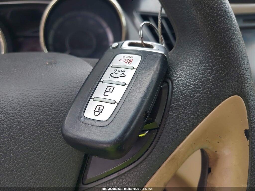 5NPEC4AC9DH630444 2013 HYUNDAI SONATA photo no. 11
