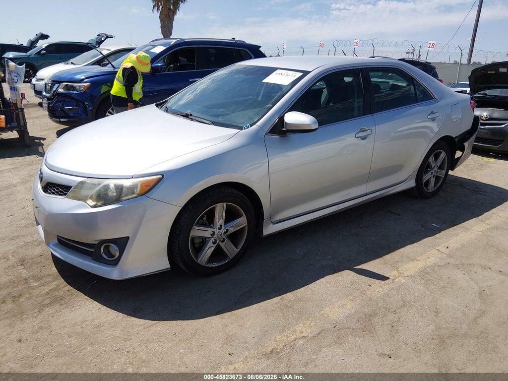 4T1BF1FKXDU246294 2013 TOYOTA CAMRY photo no. 2