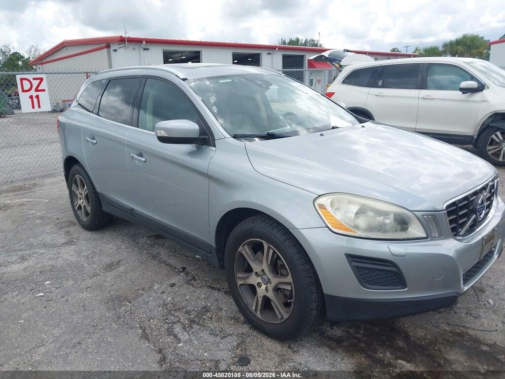 YV4902DZ2D2440224 2013 VOLVO XC60 photo no. 12