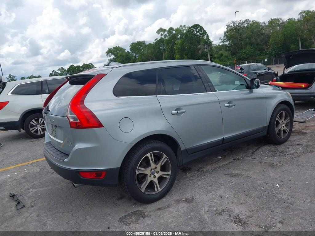 YV4902DZ2D2440224 2013 VOLVO XC60 photo no. 4