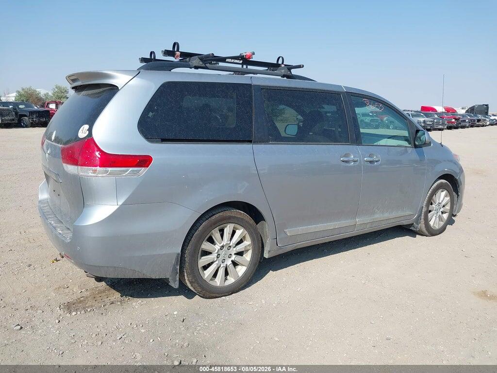 5TDDK3DC2DS056820 2013 TOYOTA SIENNA photo no. 4
