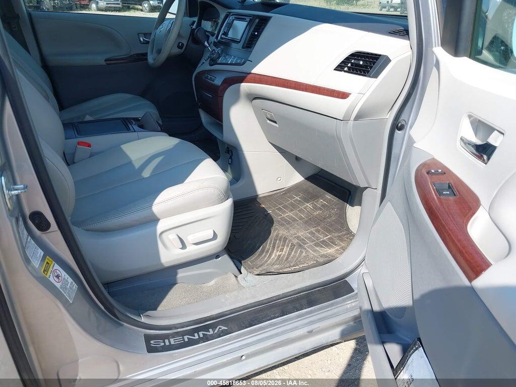 5TDDK3DC2DS056820 2013 TOYOTA SIENNA photo no. 5