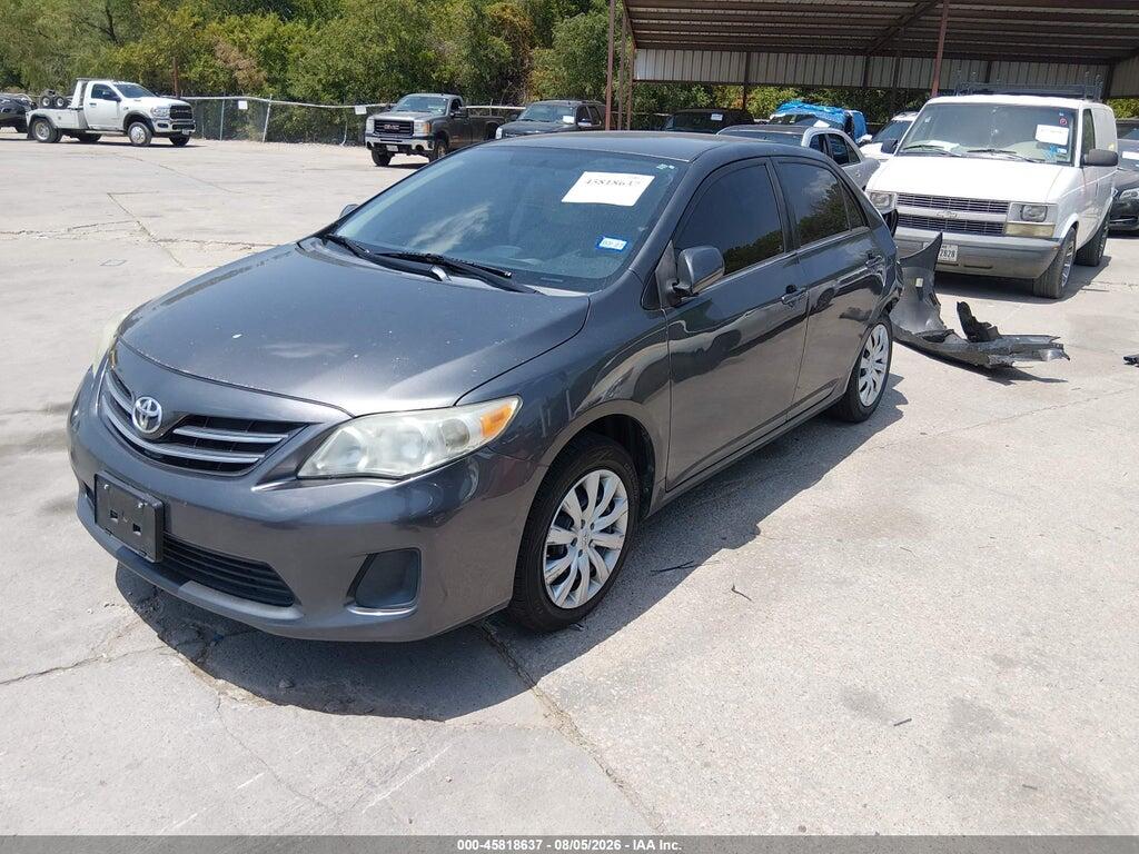 5YFBU4EE2DP224116 2013 TOYOTA COROLLA photo no. 2