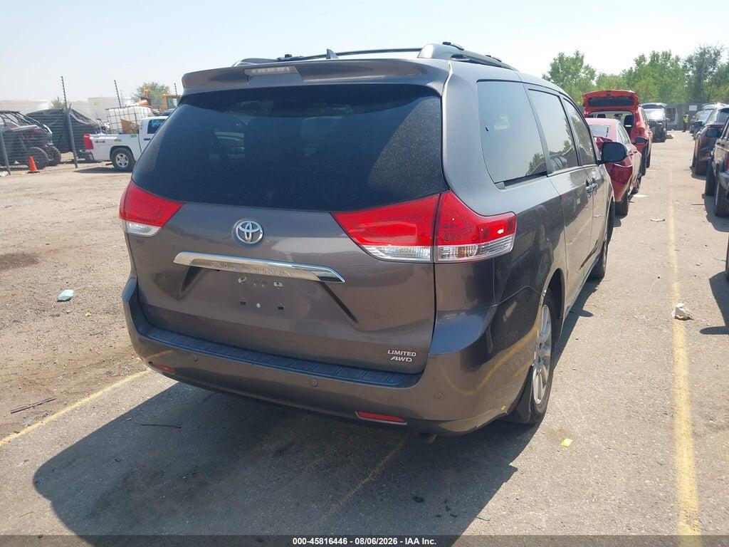 5TDDK3DC7DS067909 2013 TOYOTA SIENNA photo no. 4