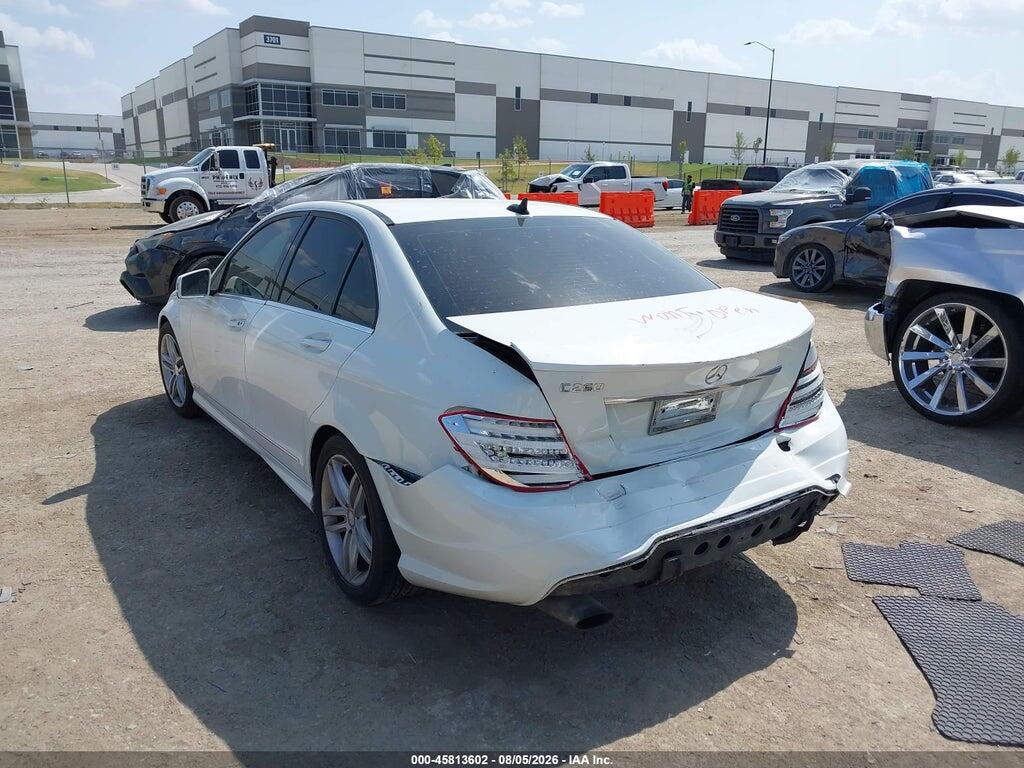 WDDGF4HB8DA768115 2013 MERCEDES-BENZ C 250 photo no. 3
