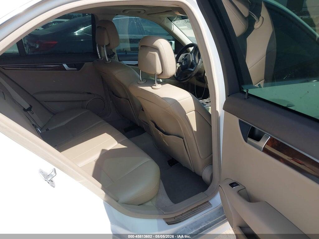 WDDGF4HB8DA768115 2013 MERCEDES-BENZ C 250 photo no. 8
