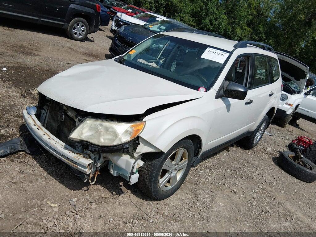 JF2SHABC3DH412212 2013 SUBARU FORESTER photo no. 2