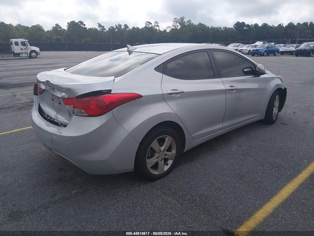 5NPDH4AE6DH286473 2013 HYUNDAI ELANTRA photo no. 4