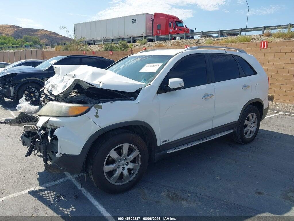 5XYKTDA29DG343672 2013 KIA SORENTO photo no. 2