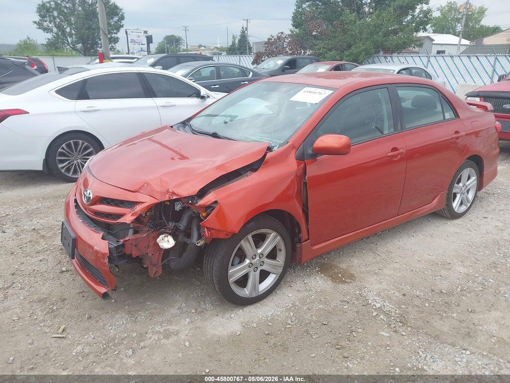 2T1BU4EE0DC073843 2013 TOYOTA COROLLA photo no. 2