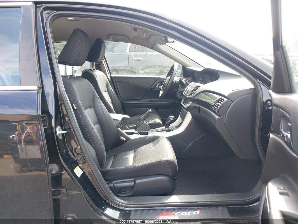 1HGCR2F55DA005701 2013 HONDA ACCORD photo no. 5