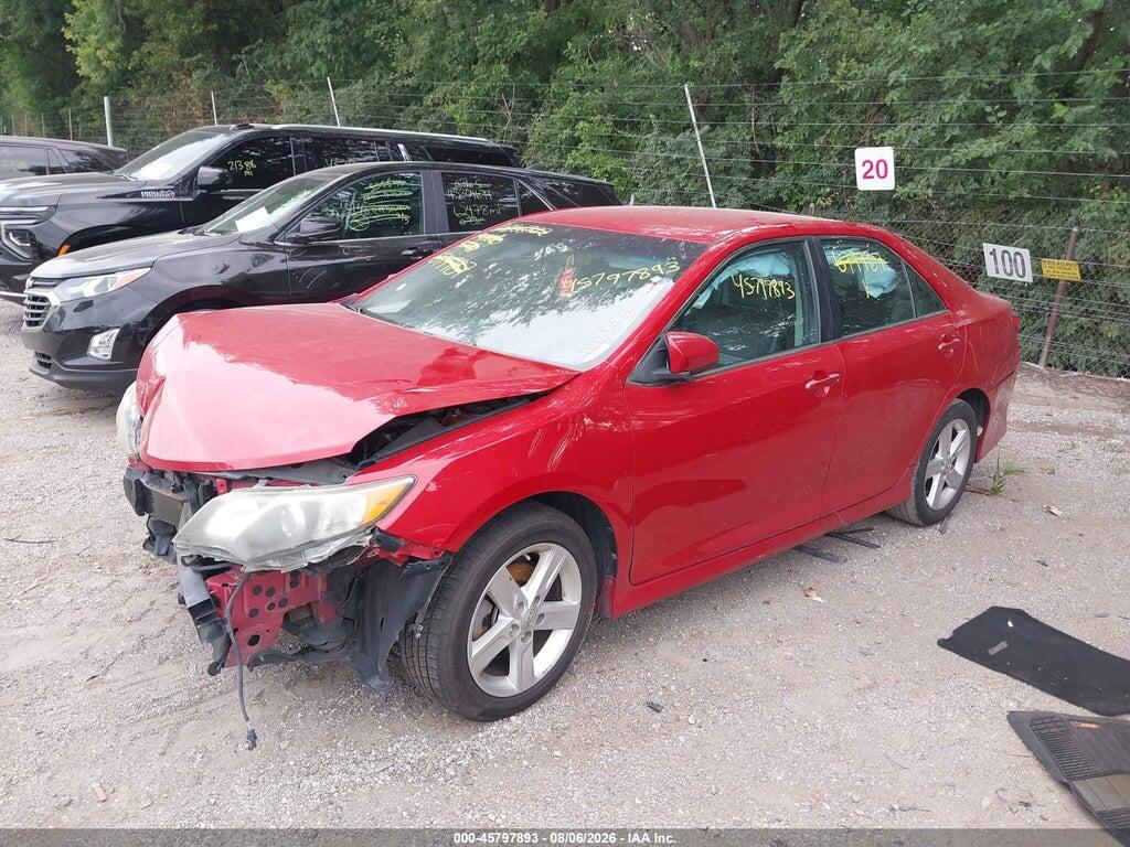 4T1BF1FK3DU677737 2013 TOYOTA CAMRY photo no. 2
