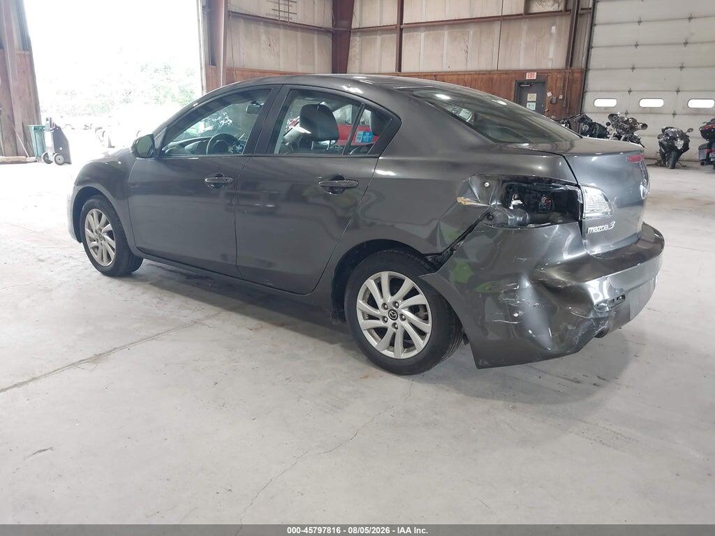 JM1BL1WP0D1823747 2013 MAZDA MAZDA3 photo no. 3