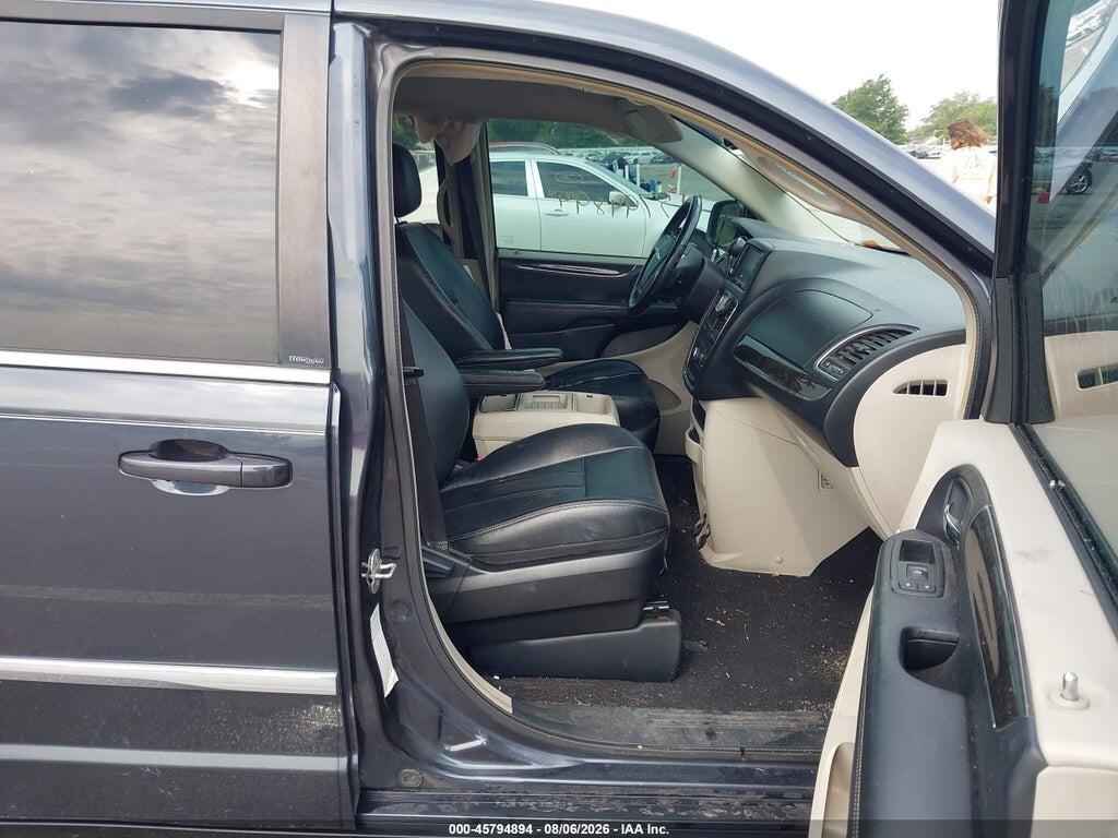 2C4RC1BG8DR689182 2013 CHRYSLER TOWN & COUNTRY photo no. 5