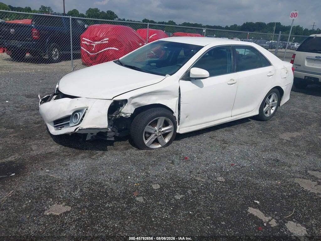 4T1BF1FK0DU648230 2013 TOYOTA CAMRY photo no. 2