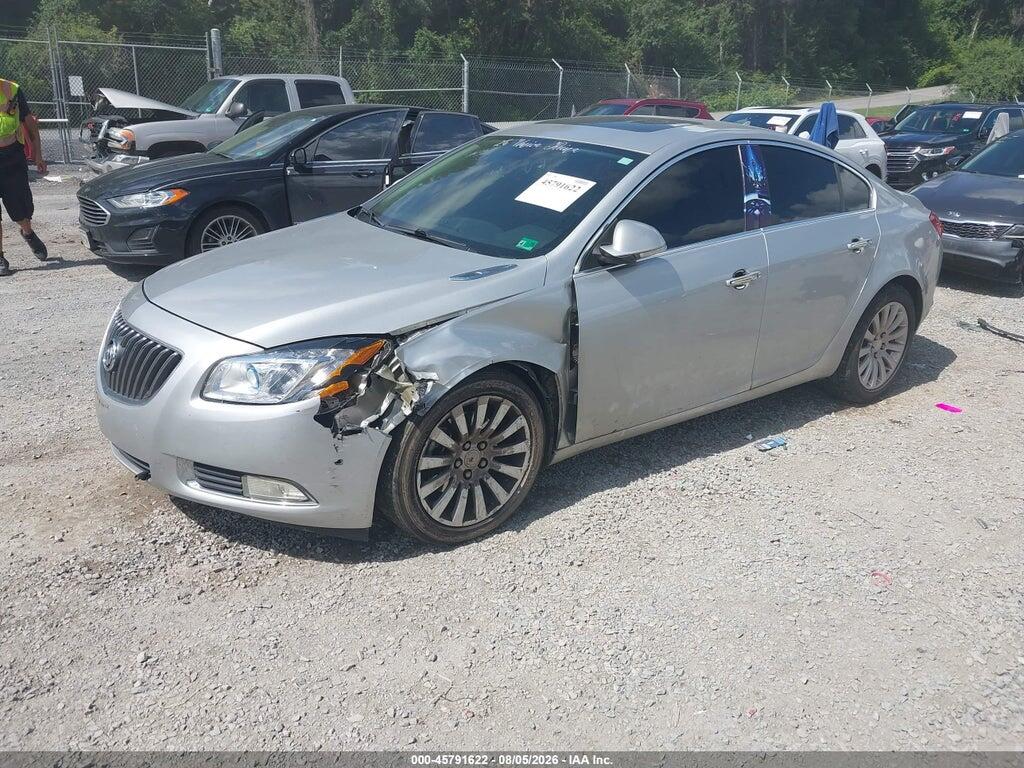 2G4GT5GV8D9250064 2013 BUICK REGAL photo no. 2